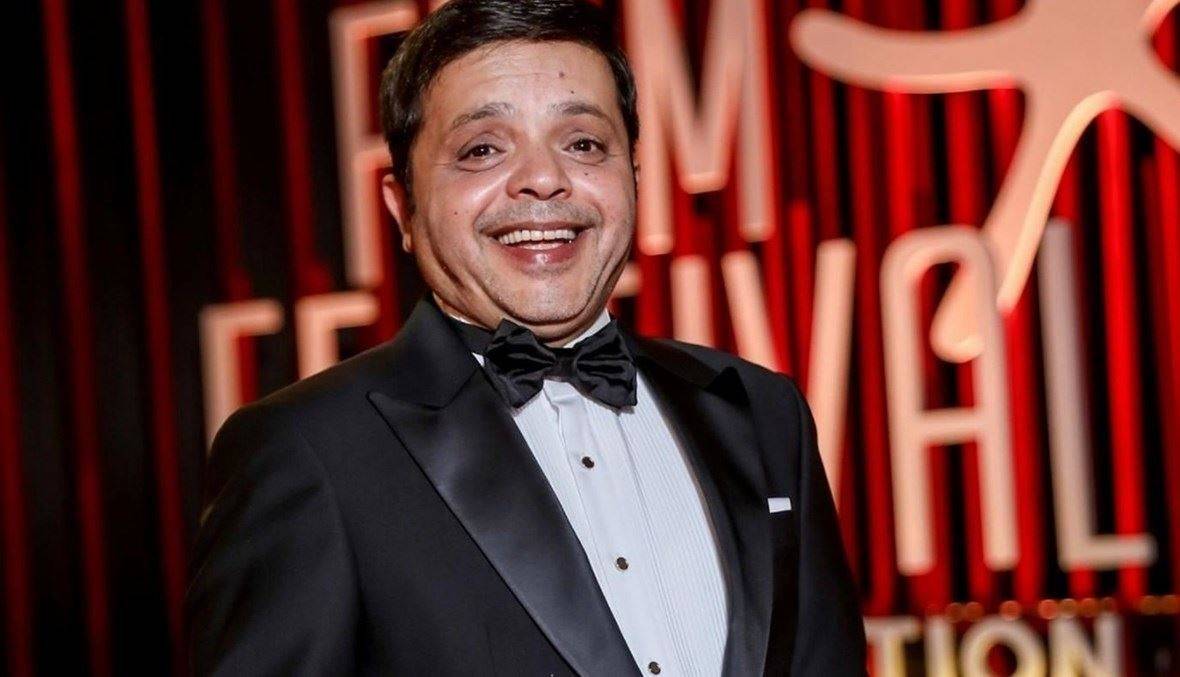 محمد هنيدي يسخر من عطل 