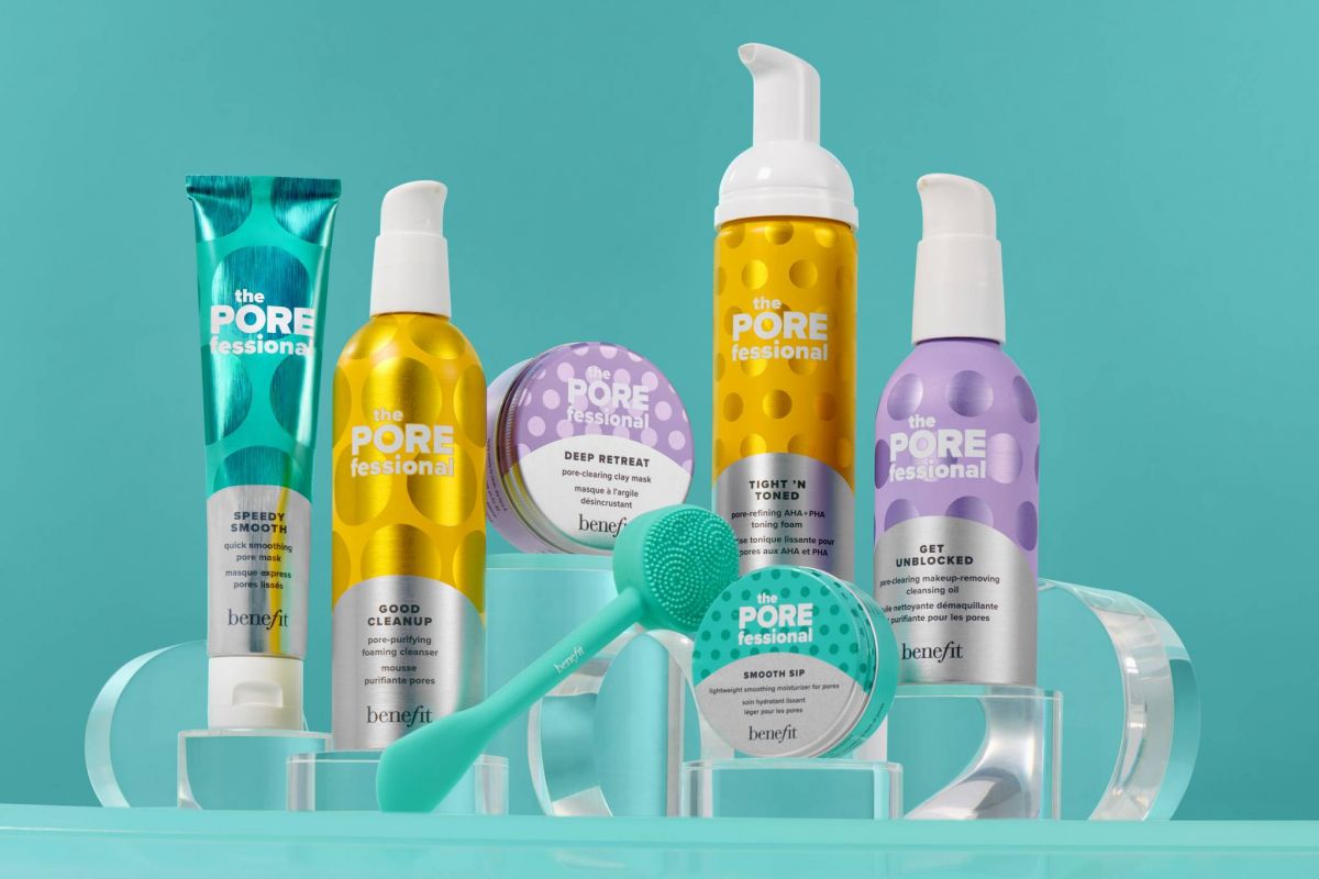 جديد مجموعة PORE CARE من the POREfessional للعناية بمسامات البشرة