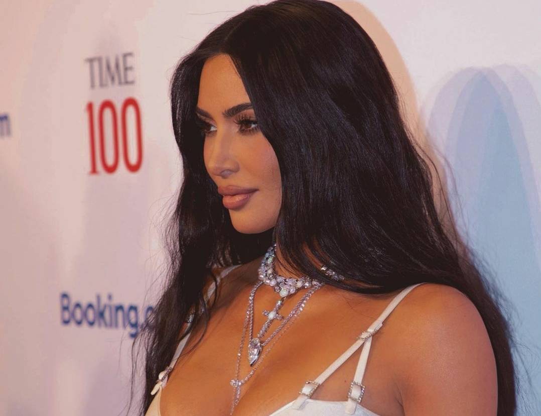 كيم كارداشيان تصدم الجميع بما قاله عن حياتها الغرامية