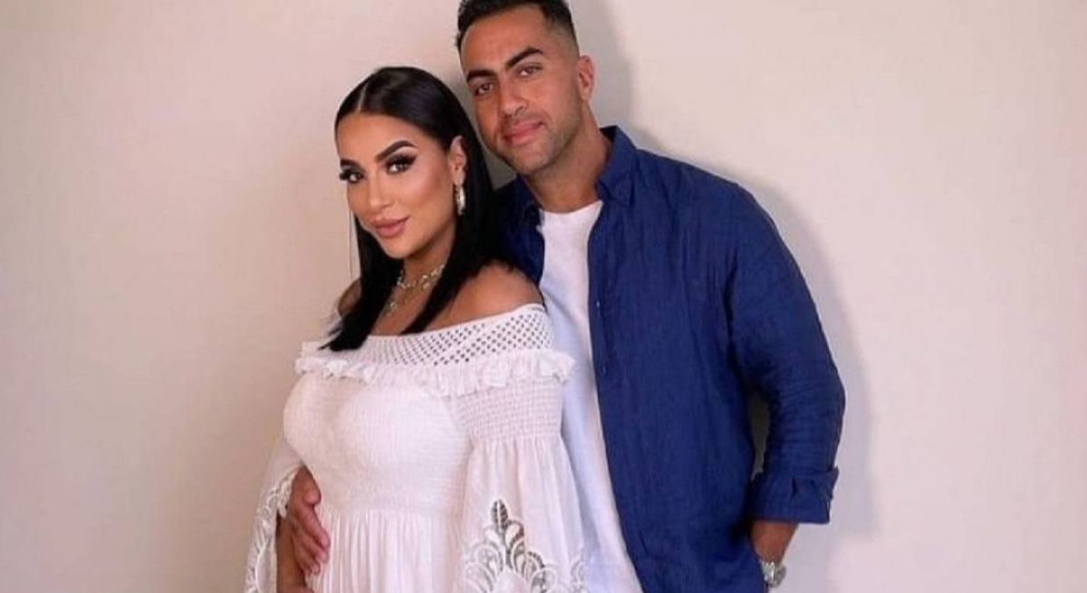 جوري بكر تكشف بصور إقتراب موعد وصول مولودها الأول