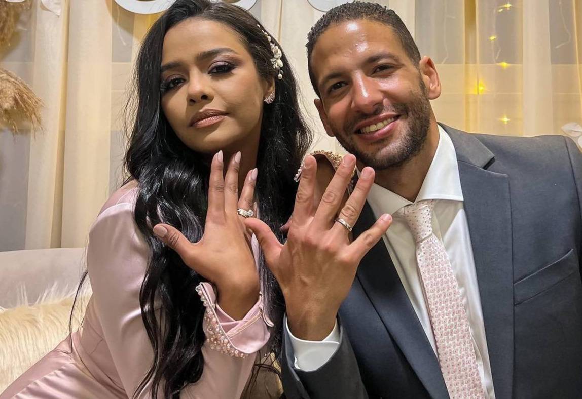 بالصور - أسماء أبو اليزيد تحتفل بخطوبتها إلى مدرّب لياقة بدنية