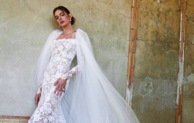 تألقي بفستان زفاف بقصّة حوريّة البحر الجميلة