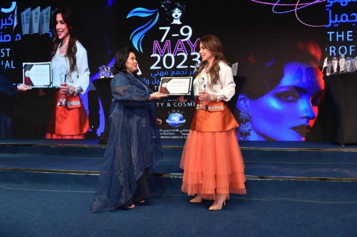 مي عمر تتغيّب عن تكريمها كنجمة للجمال والأناقة لعام 2023