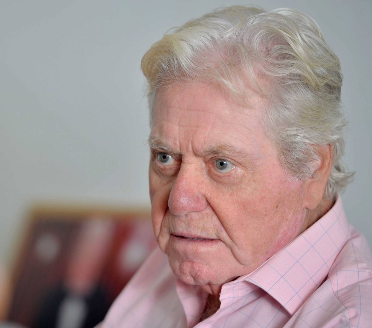 بالفيديو - حسين فهمي يتحدث عن الشهرة السهلة... هذا ما قاله