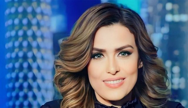 بالصور - سيمون في احتفالية عيد ميلادها: دخلت التمثيل صدفة... وهذا ما فعله محمد منير