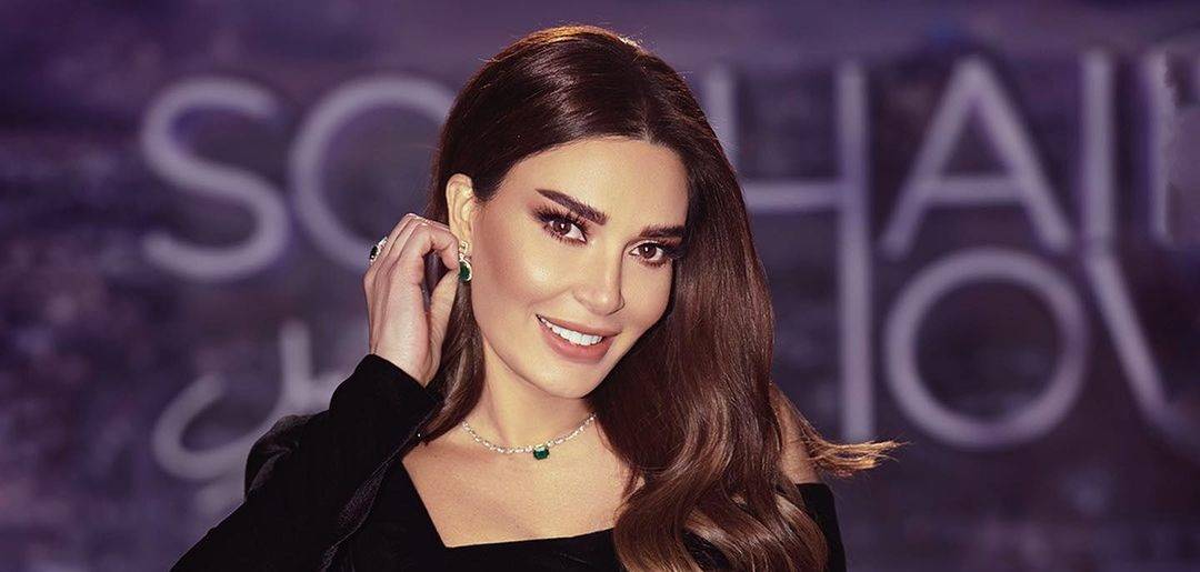 بالفيديو - سيرين عبد النور ترقص بعفوية على المسرح... وإطلالتها حديث الجمهور