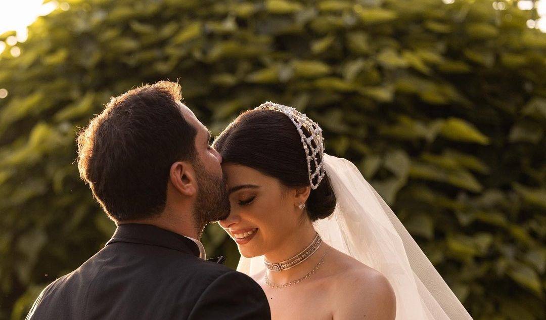 بالفيديو - ماريتا الحلاني تقدّم هدية لزوجها بعد الزفاف