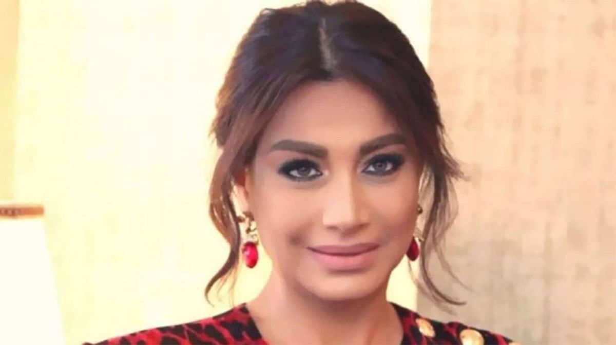 بسمة وهبة تعلن إصابتها بأزمة صحية وهذا ما طلبته من جمهورها