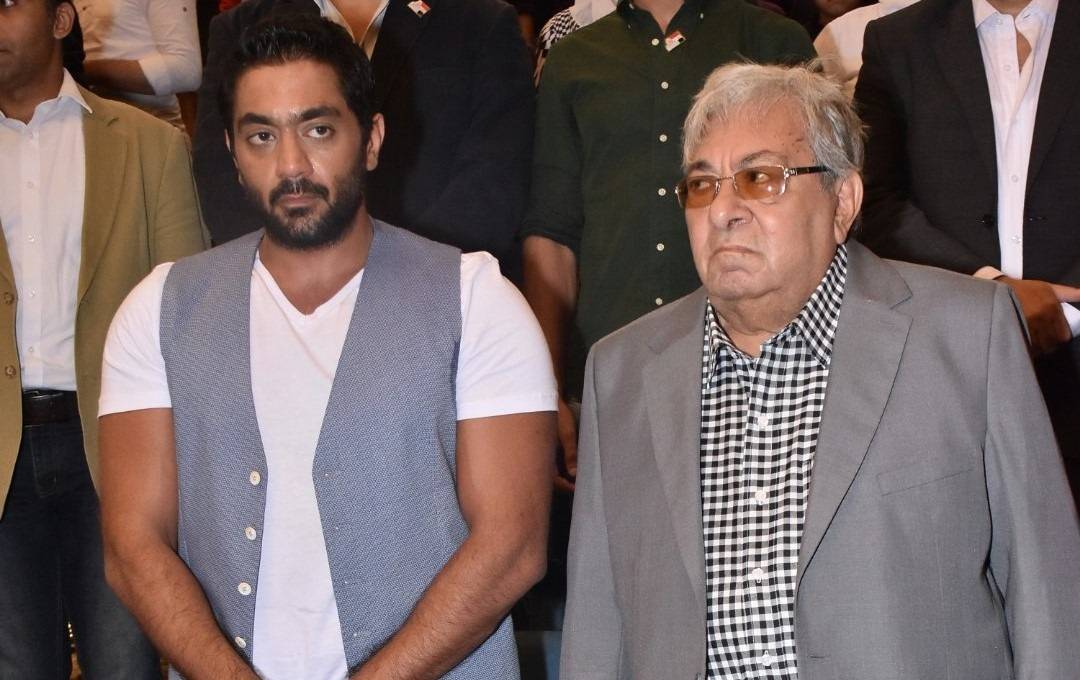 فاروق فلوكس يكشف عن وصيته لنجله