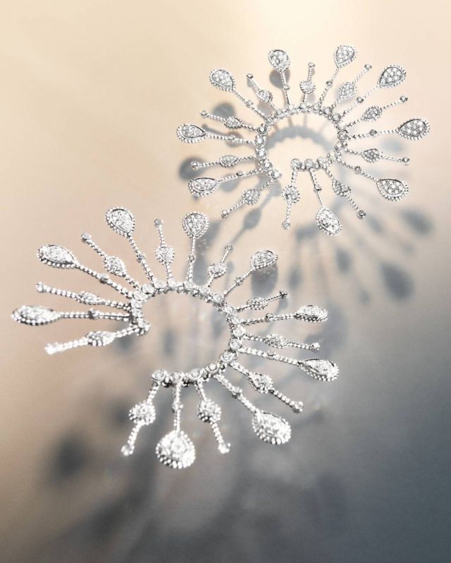 BOUCHERON Summer 2023 - Serpent Bohème Solarité hoop earrings