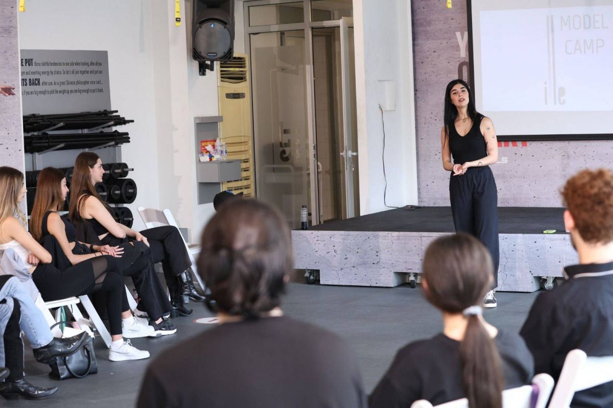 عارضة الأزياء ماري تيريز حنا تطلق ورش عملها وزينة مكي تشارك بقوة