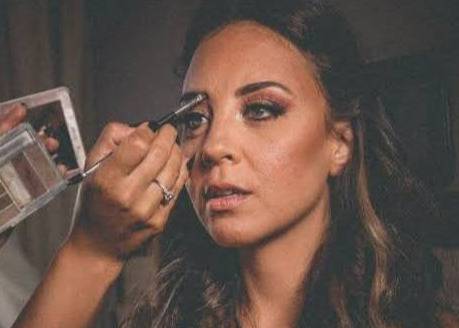 بالصور - مريم الخشت تحتفل بخطوبتها في أجواء شبابية