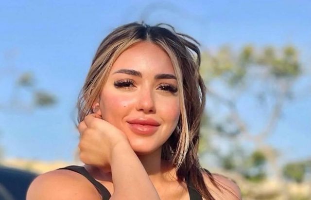 سارة سلامة تردّ على منتقدي ملابسها الجريئة بهذه الطريقة