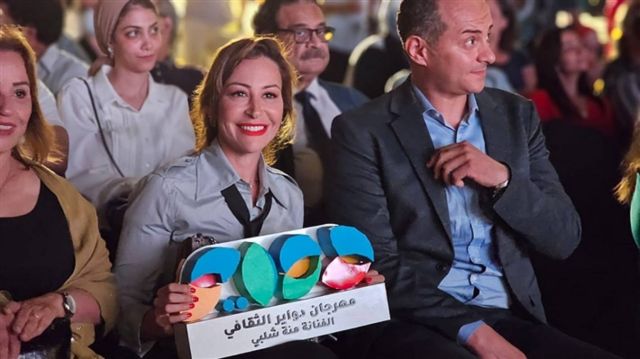 تكريم منة شلبي 