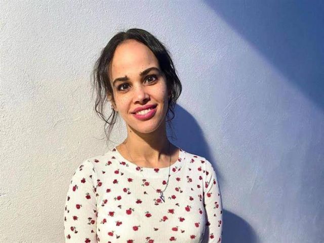 نور عمرو دياب تحتفل بيوم ميلاد والدتها برسالة رومانسية