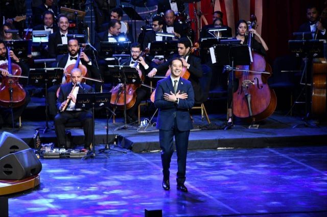 إبنة الموسيقار الراحل محمد الموجي تهاجم مدحت صالح لهذا السبب!