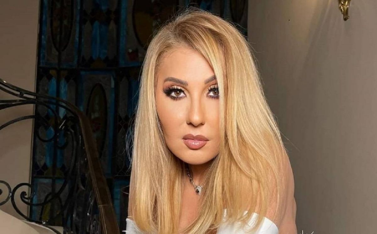 بالفيديو - نادية الجندي تحذّر من مواليد برج الحمل!