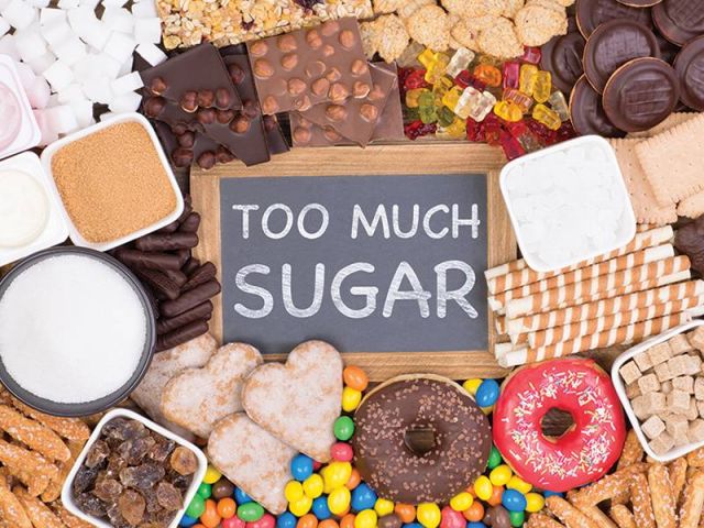 طرق ذكية للتخلص من إدمان السكر بدون معاناة