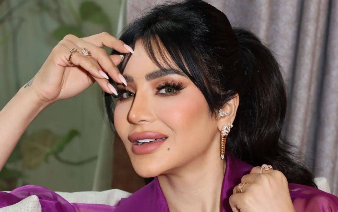 هل تحبّين التميّز والفخامة مثل لجين عمران؟ 