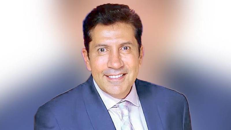 بالفيديو - أول ظهور لهاني رمزي بعد شائعة هجرته إلى كندا