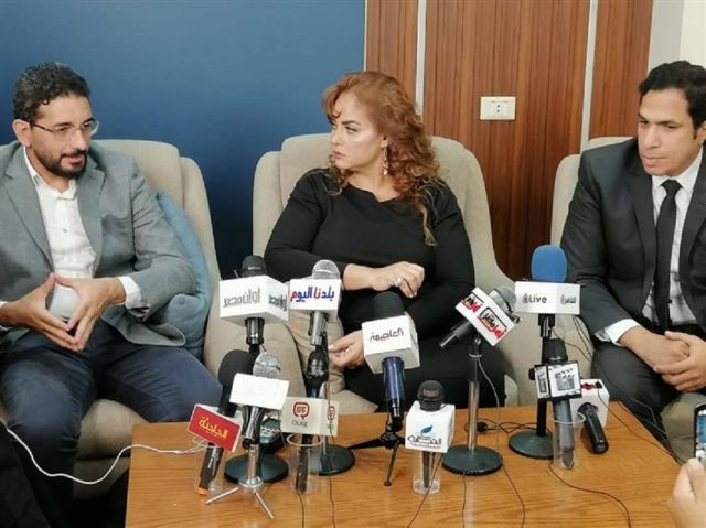 ندوة وفاء مكي 