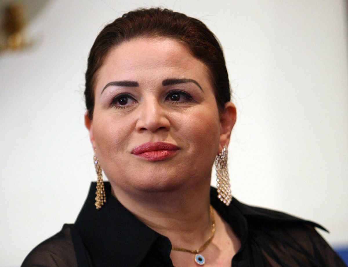 إلهام شاهين تستعيد ذكرياتها مع الراحلة شادية بصورة نادرة