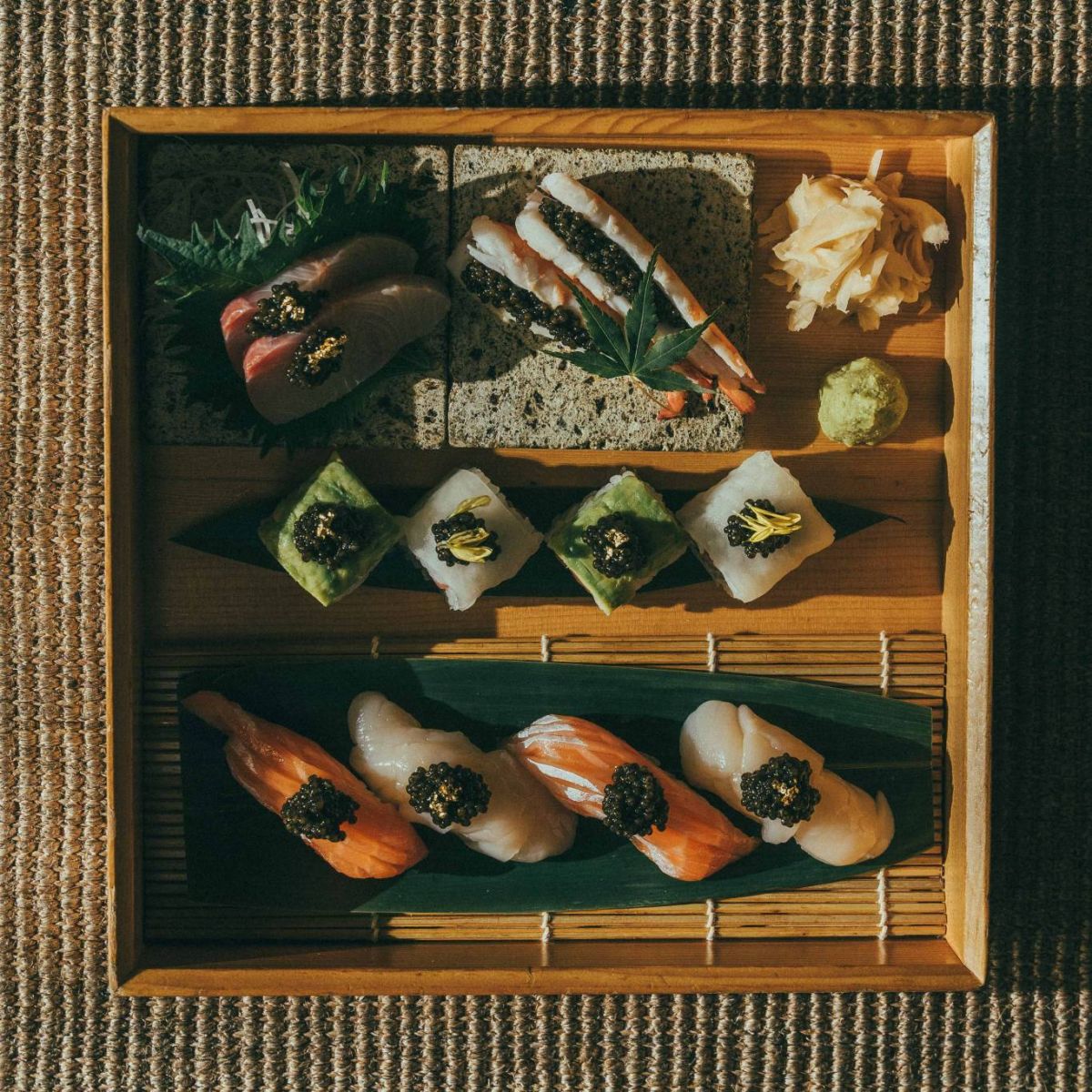 احتفلوا باليوم العالمي للكافيار في 