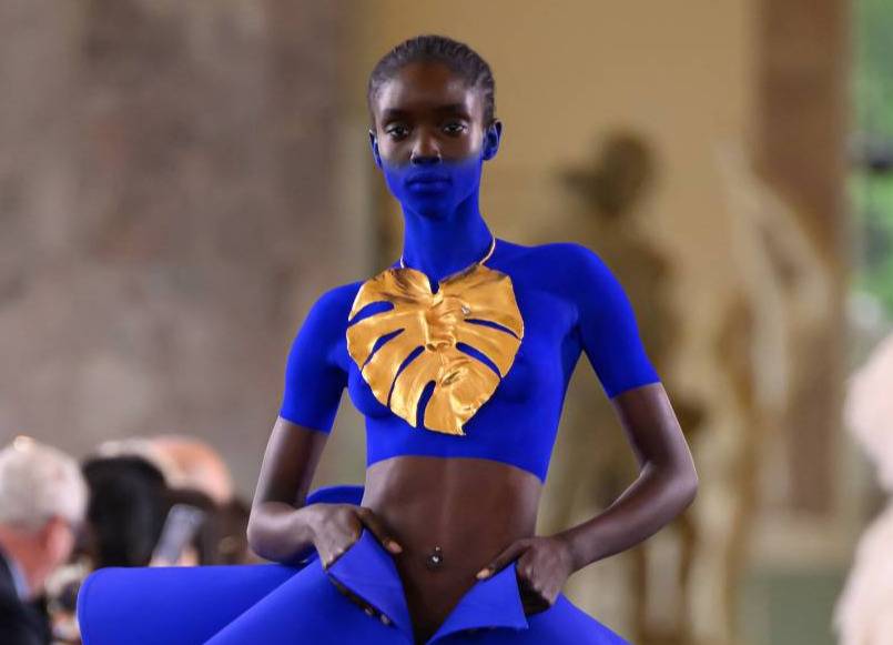 من باريس: أجمل إطلالات دار 