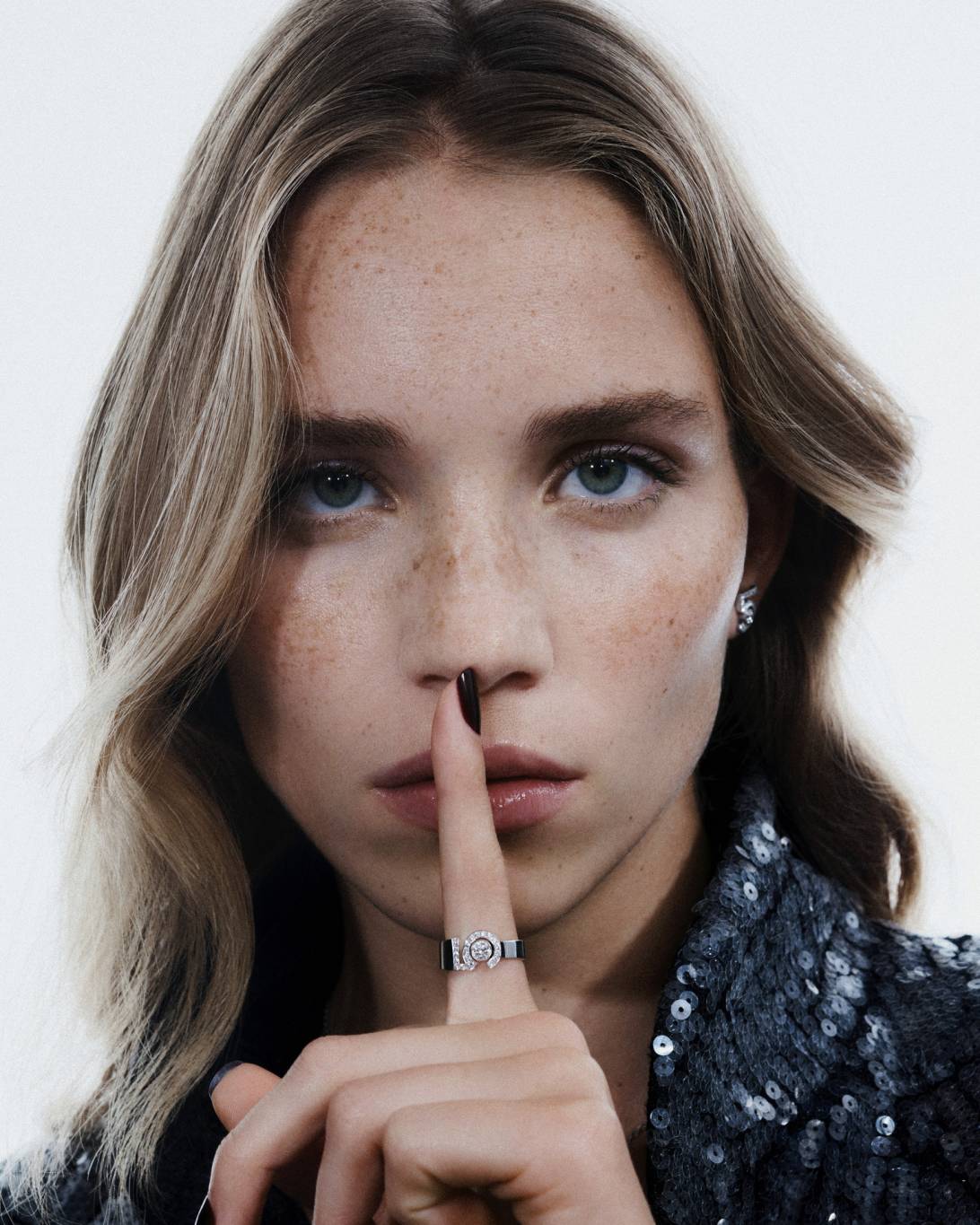 CHANEL N°5 FINE JEWELLERY مجوهرات فاخرة تحمل رقم الحظ للآنسة شانيل