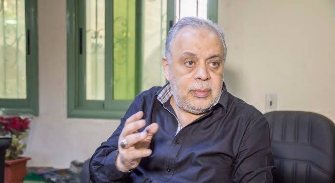 فنانون يهاجمون أشرف زكي بسبب مسلسل 