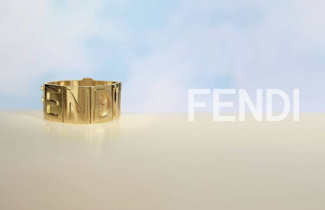 ساعة Fendigraphy لمسة جريئة من FENDI تزيّن معصمك