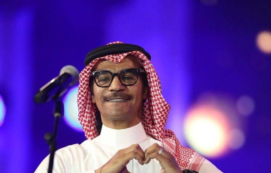 رابح صقر يمازح ولديه بفيديو طريف ويستعرض موهبتهما