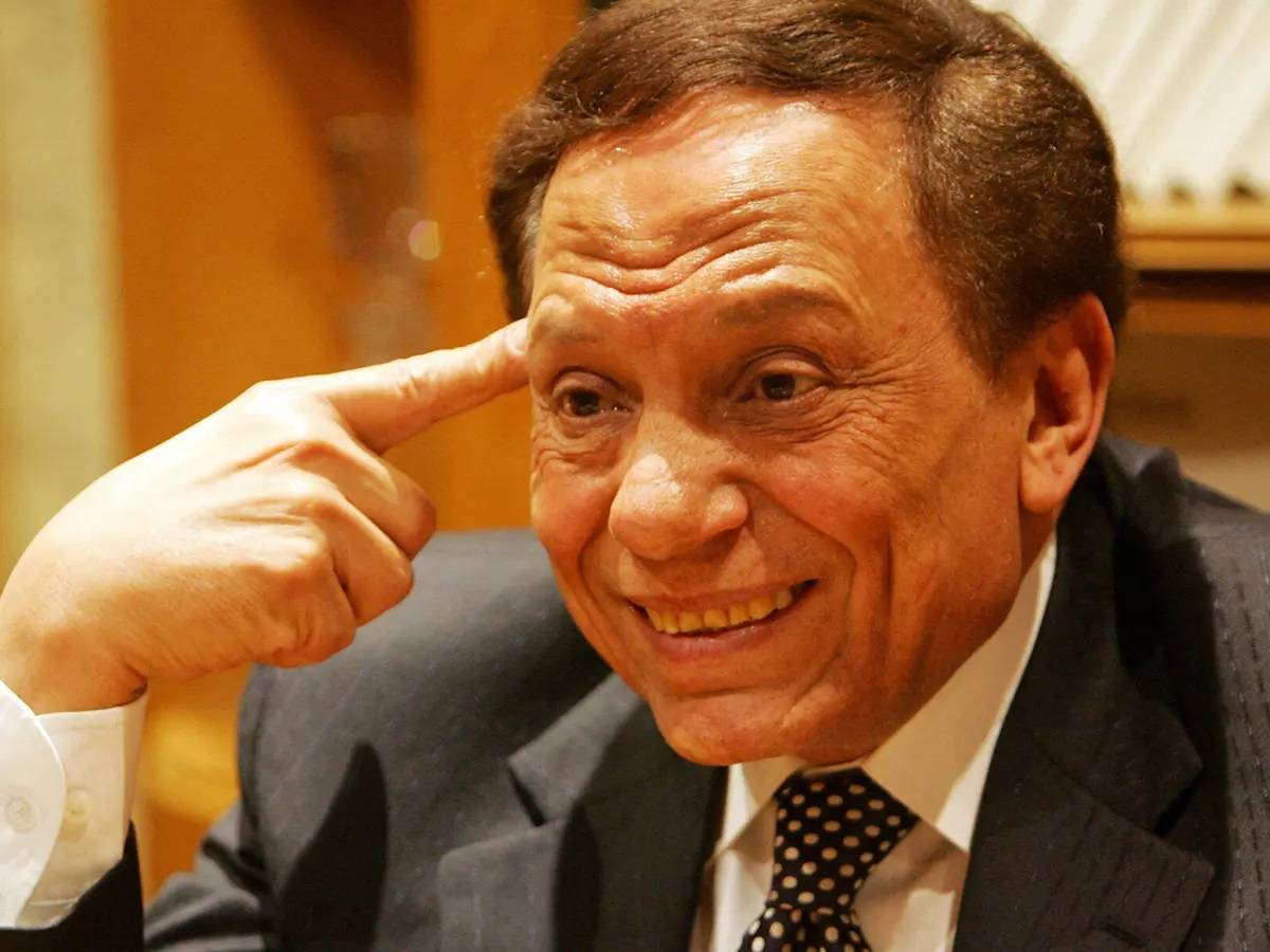 شقيق عادل إمام يكشف حقيقة اعتزال 