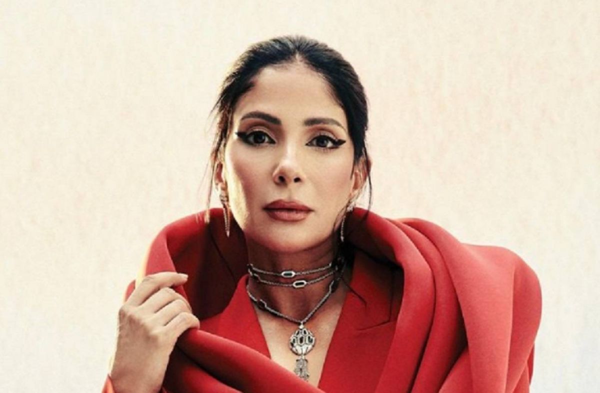 منى زكي تتفاعل مع اقتراح ابنة شويكار بتقديمها سيرة والدتها الذاتية