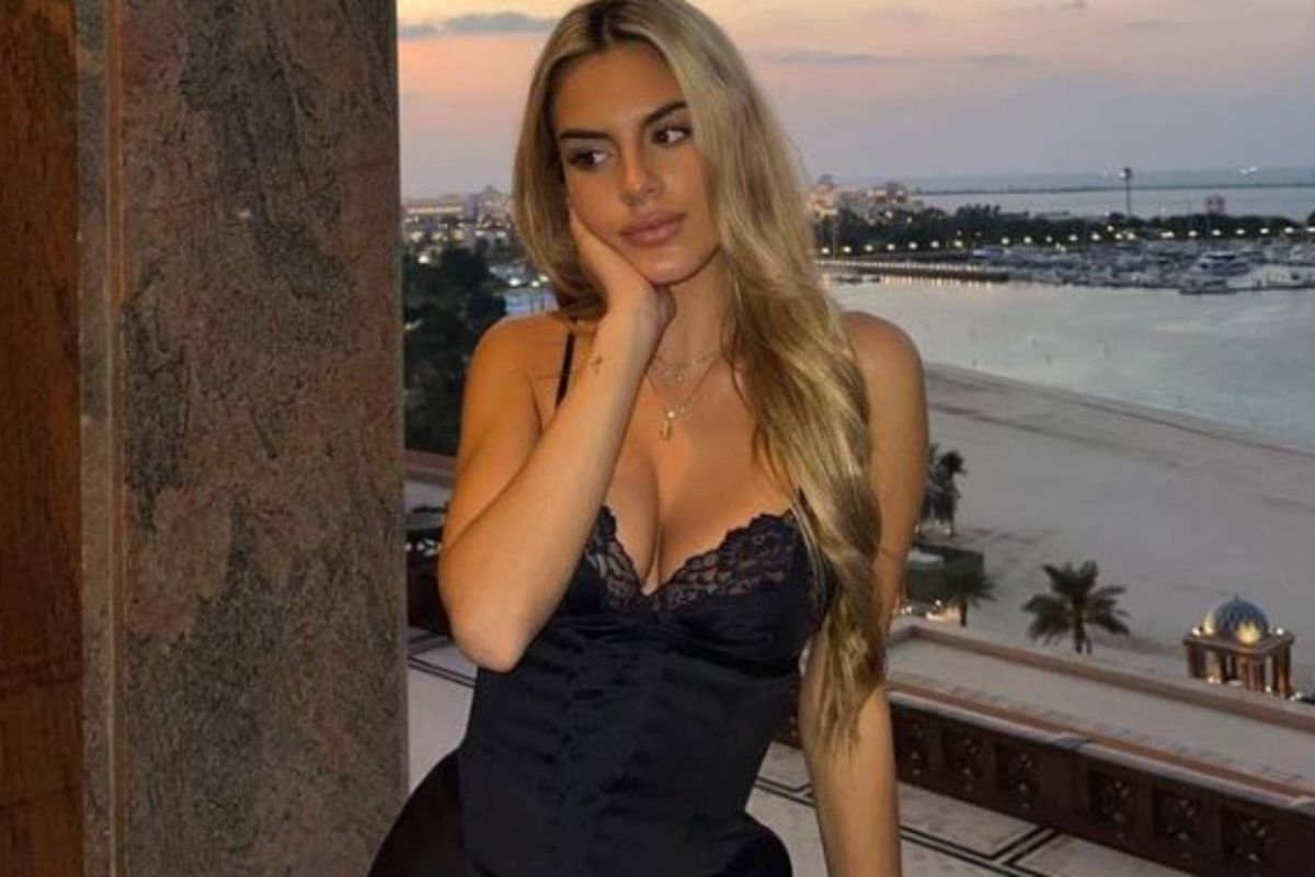 بيكيني ابنة غوارديولا يكشف وشمها العربي