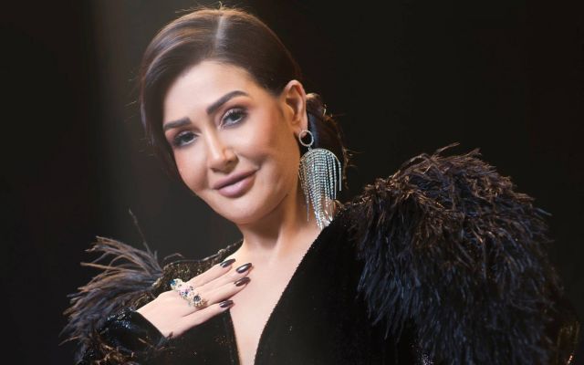 غادة عبد الرازق تكشف سبب غياب الفنانين عن حفل زفاف ابنة شقيقتها