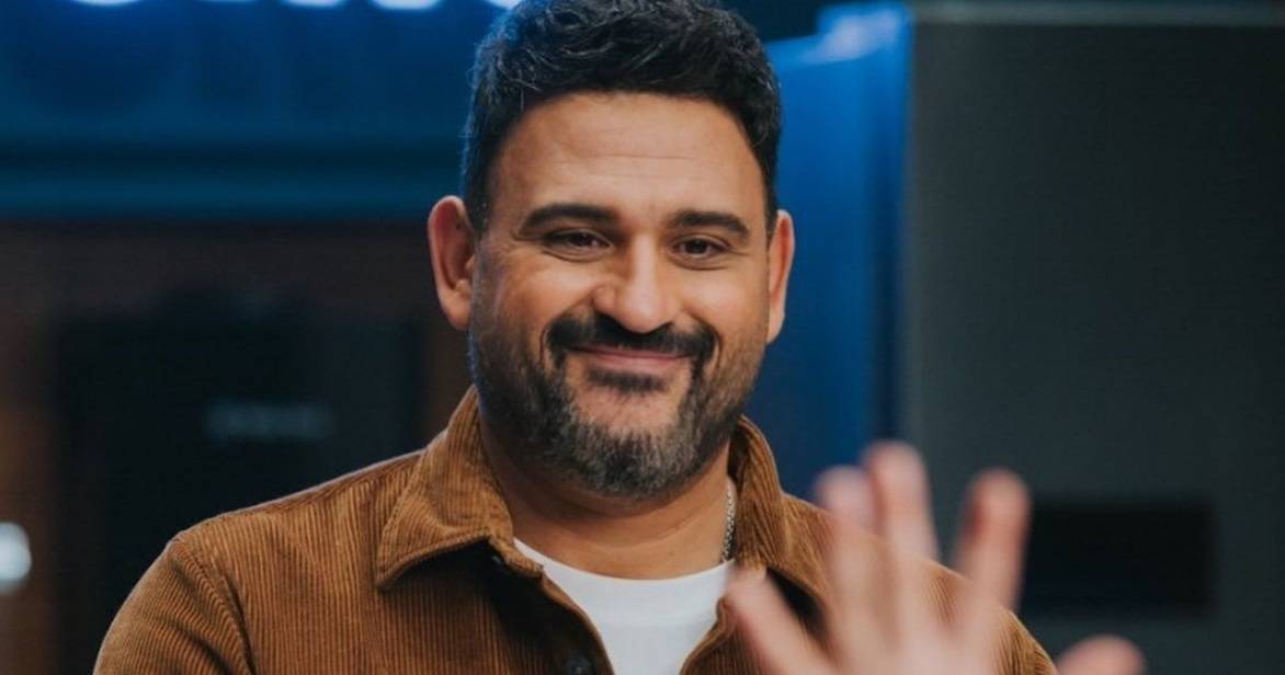 أكرم حسني: لا تقارنوني بمحمد هنيدي ومن الخطأ وضع اسمي بجانب اسمه