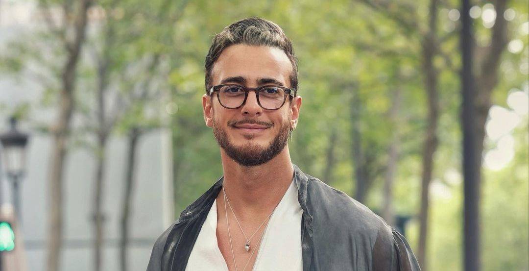 سعد لمجرد حزين ويودّع صديقته بكلمات من القلب