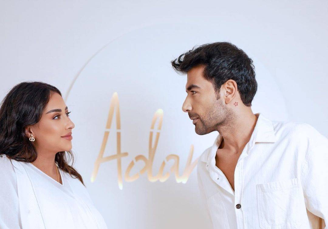 بالفيديو - استقبال فخم وضيافة خاصة لابن فرح الهادي وعقيل الرئيسي بحضور نجمات السوشيال ميديا