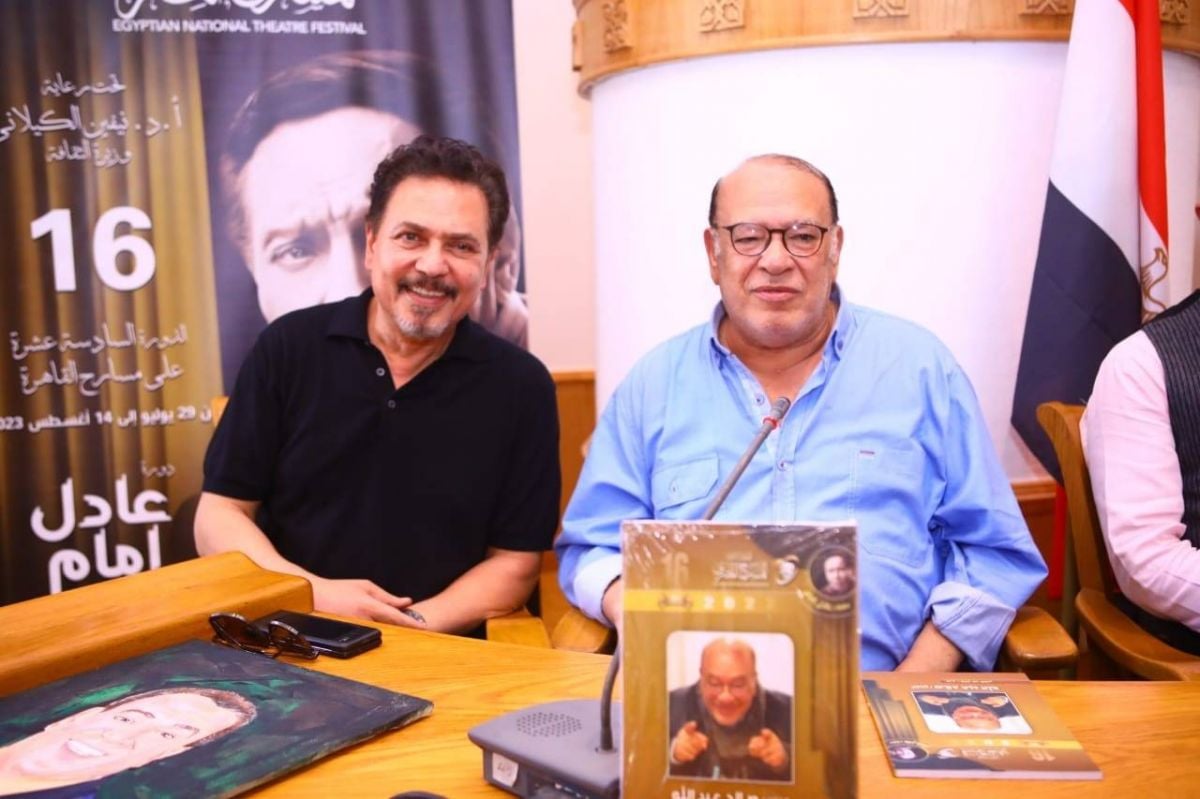 في حفل توقيع كتابه... صلاح عبد الله يعلّق على اعتزال عبلة كامل الفن