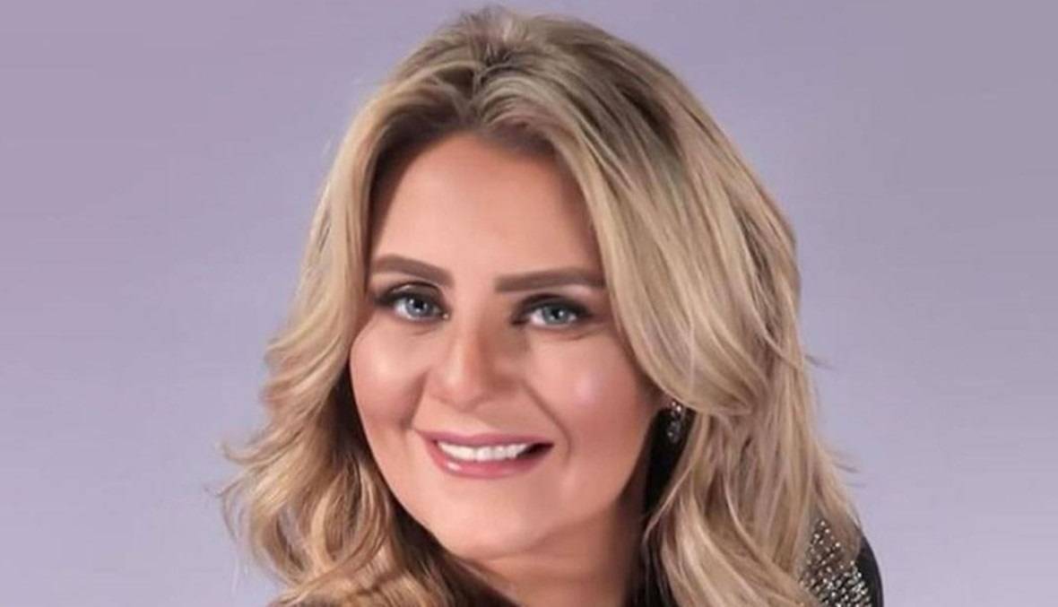 رانيا محمود ياسين تكشف حقيقة خضوعها للتجميل