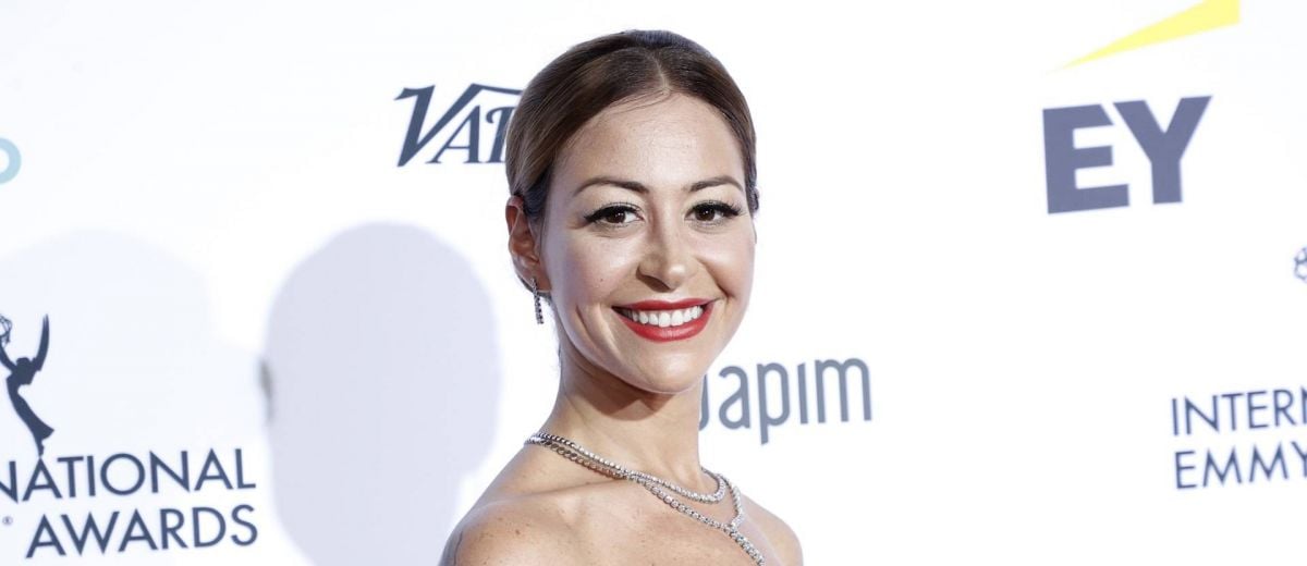 منة شلبي توجه رسالة خاصة للفنانة شيرين