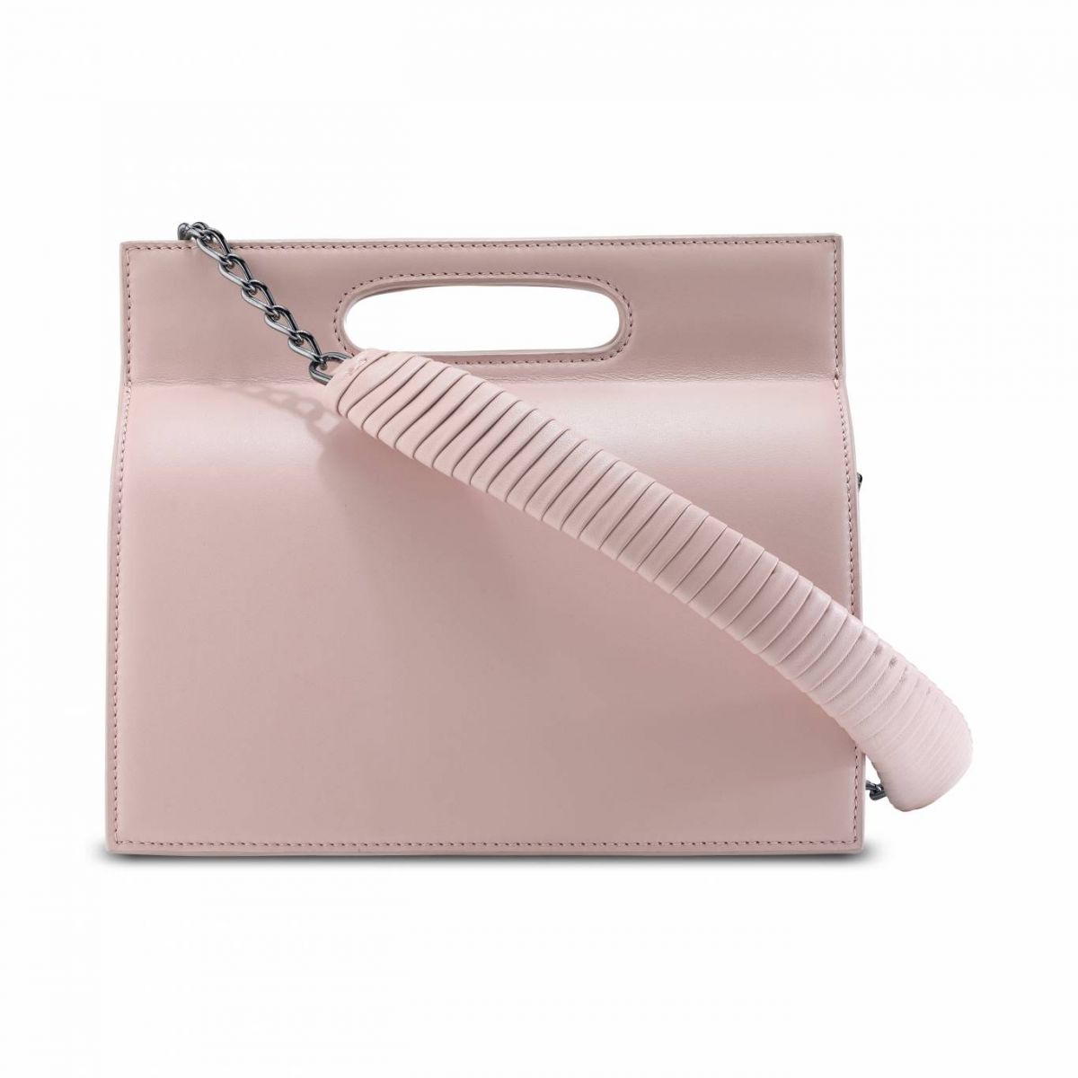 أكملي إطلالة الباربي مع حقائب من تايلر أليس