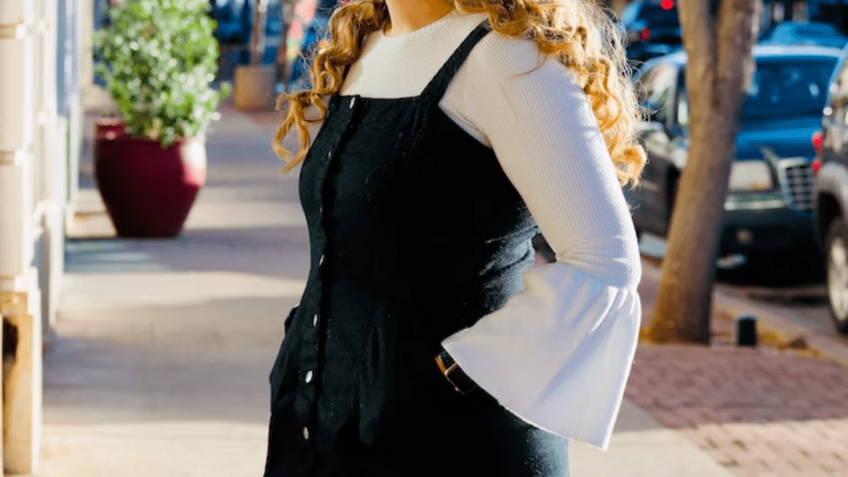 نصائح سحرية لإخفاء الوزن الزائد عبر تنسيق الملابس