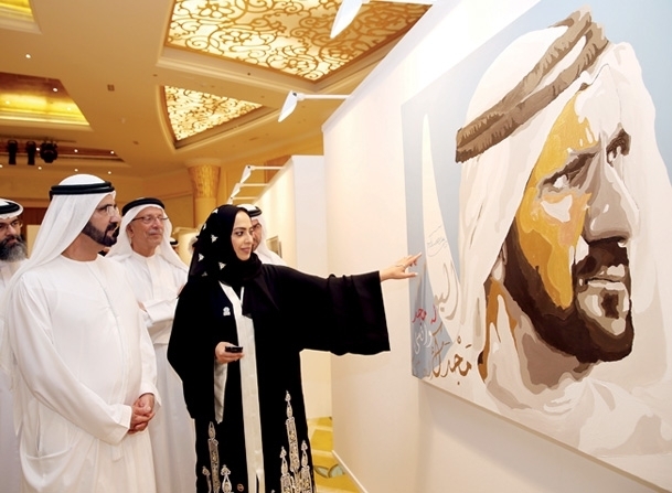 محمد بن راشد في معرض فني ويزور معرض أبو ظبي للكتاب