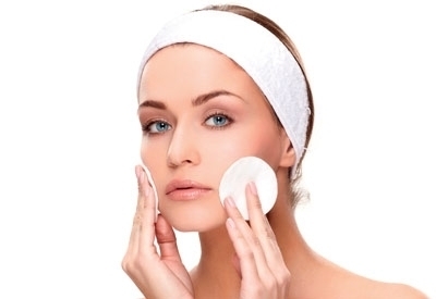 عناية بالبشرة تلائم عمرك