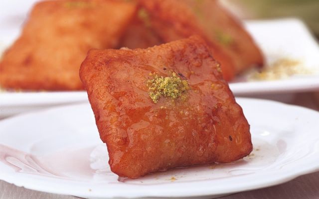 مربعات الرقاقات بالقشدة