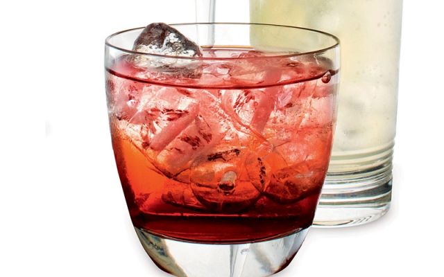 شاي الدراق المثلج