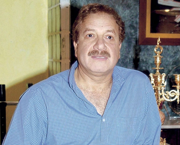 'الجنتلمان' محمد المنصور: الدراما الكويتية مستنسخة...