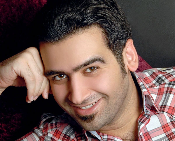 أحمد إيراج: كسرت قالب الفتى الرومانسي بأدوار الشرّ